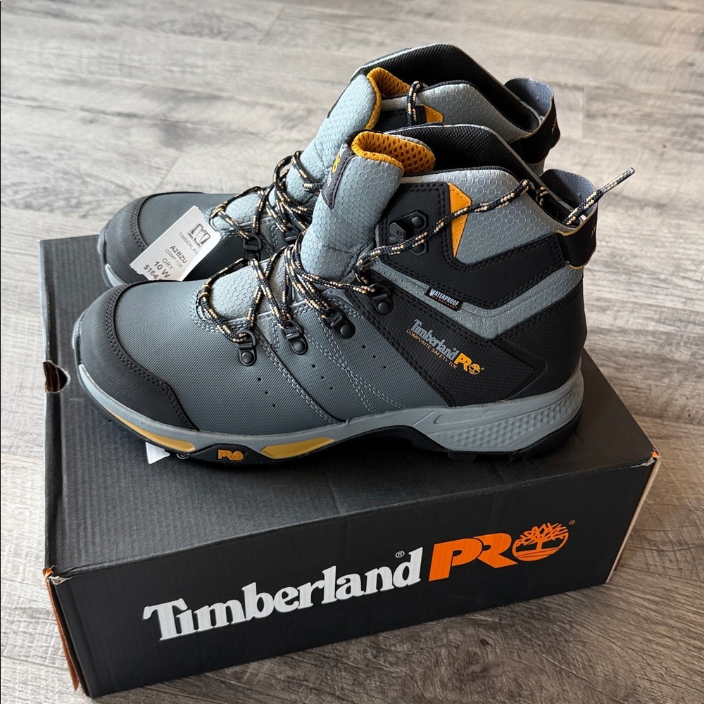 NWT Timberland PRO Men's Black and Gray Work Boots - Picture 3 of 10